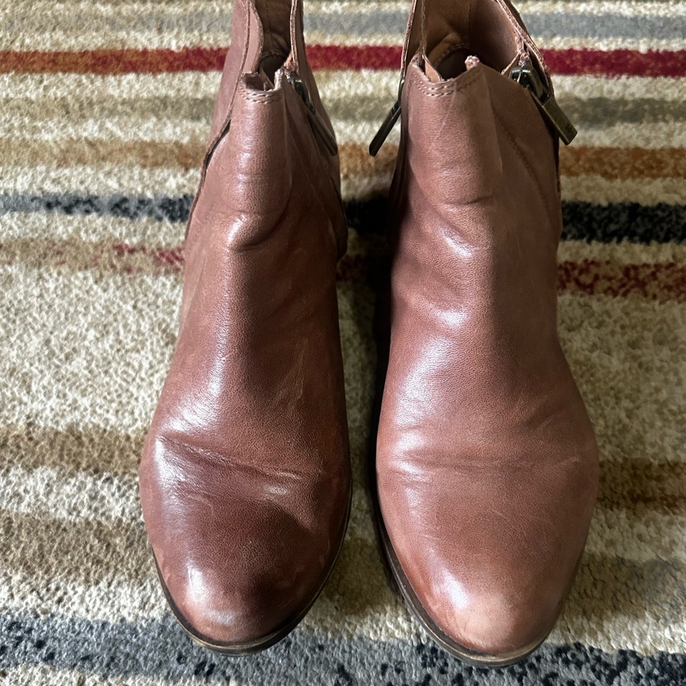 Lucky Brand Chestnut Ankle Booties